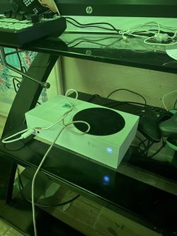 Xbox Series S (All  Cords ,2 Wired Controllers)