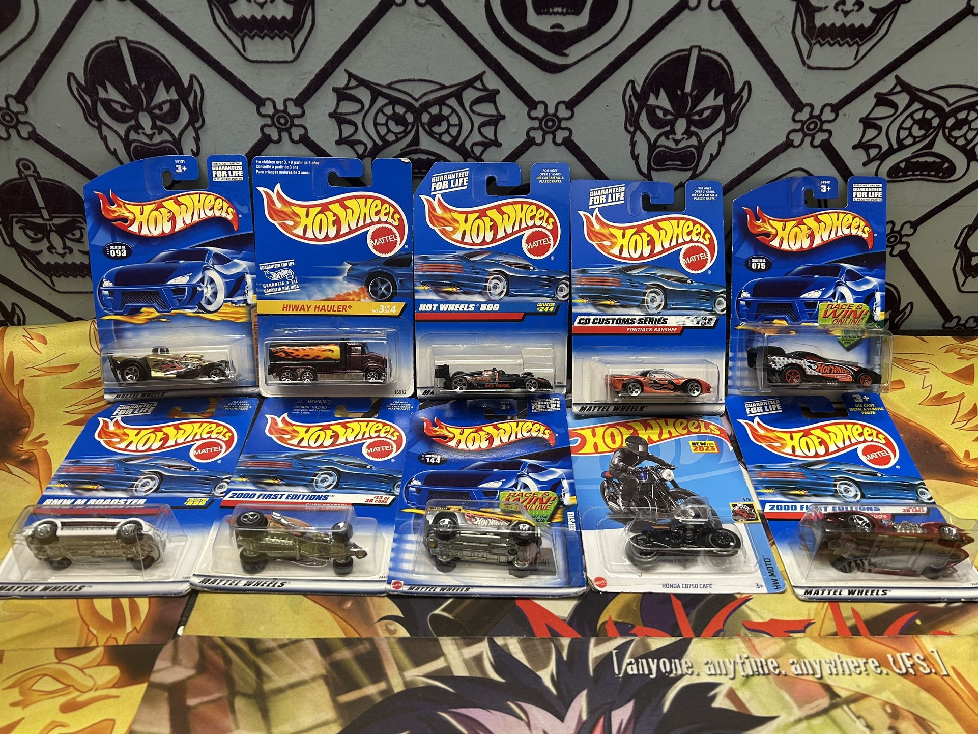 hot wheels lot of 10 cars for only $25