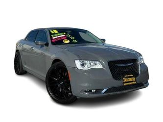 2018 Chrysler 300