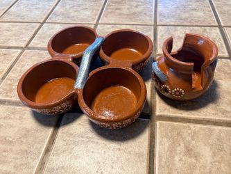 Salsa & napkin holder