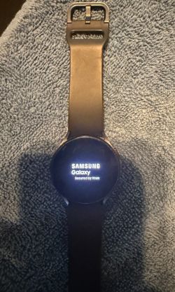 Black Samsung Galaxy series 5 Watch