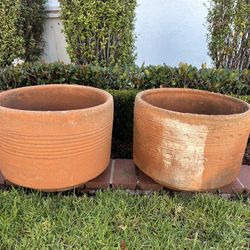 Vintage Lot 2 Terracotta Planter Pots Low Profile Patina Aged Flower Tree Succulents Garden Pots 