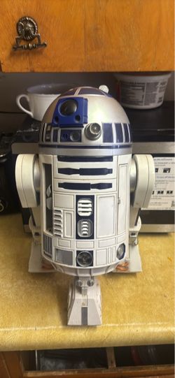 Star Wars R2-D2 Interactive Astromech Droid (rare)
