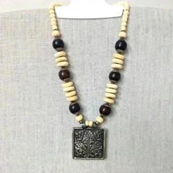 Banana Republic Cream Tribal Ethnic Chunky Black  Brown Beaded Necklace - New 