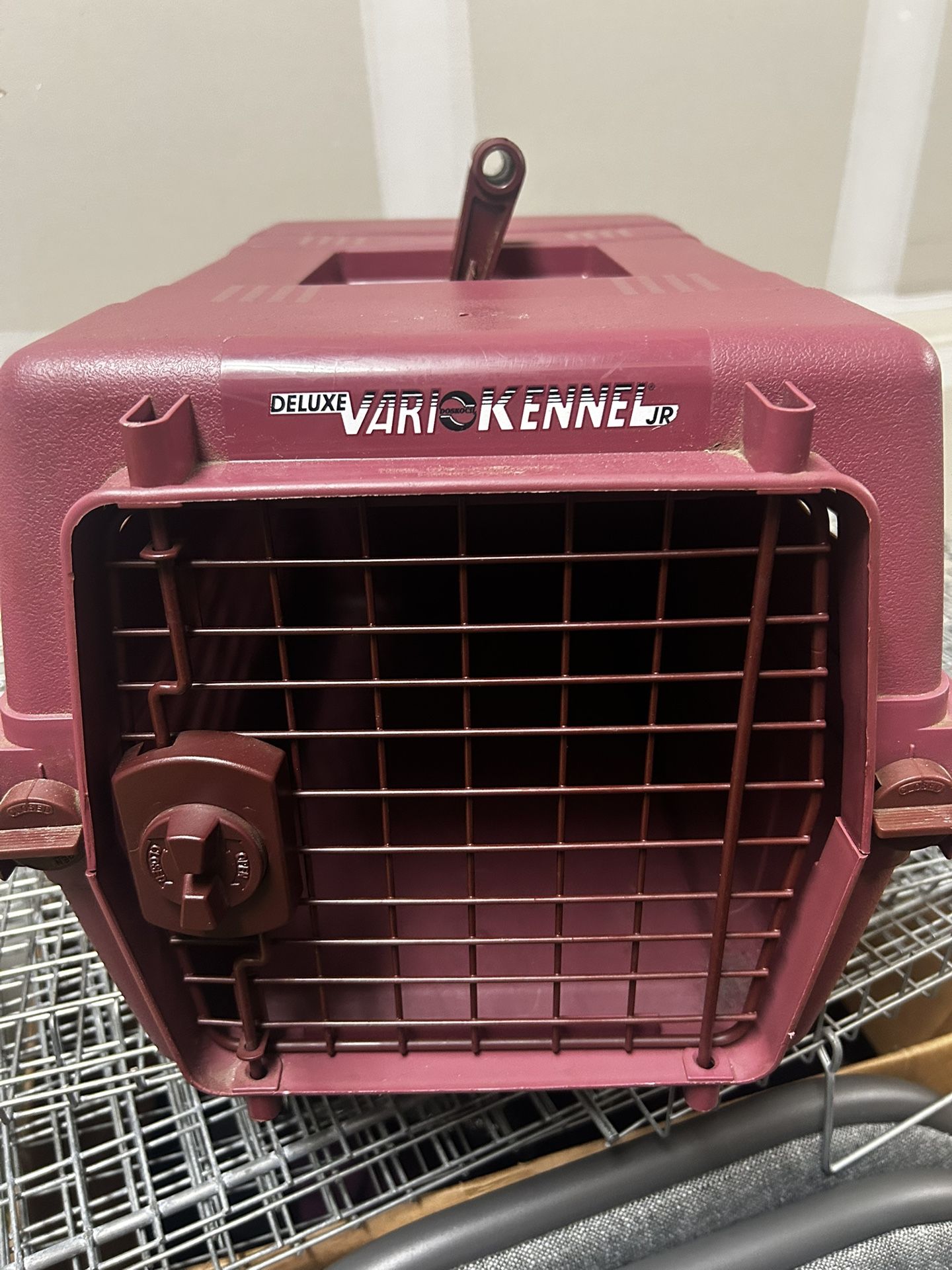 PET Carrier