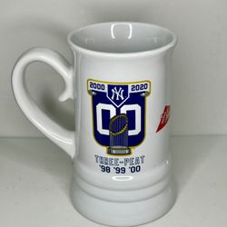 New York Yankees/Budweiser Stein celebrating the 1998,1999,2000 Three Peat