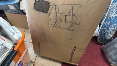 Bar stool