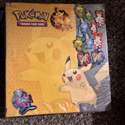 Pokemon Cards/Binder (READ DESC)