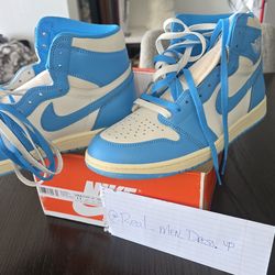DS Unc Jordan 1 size 11