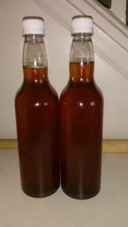 2 botellas de miel de abeja El Salvador