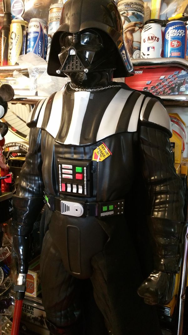 Star Wars Darth Vader 4 feet motion for Sale in Merced, CA - OfferUp
