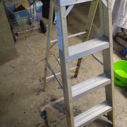 4ft ladder