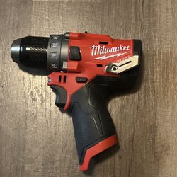 New-M12 FUEL 12V Lithium-Ion Brushless Cordless 1/2 in. Drill Driver (Tool-Only)