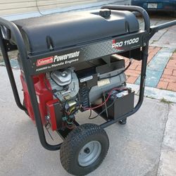 Industrial HONDA GENERATOR GX620  HONDA 20 HP TWIN  electric Start 11,000 Watt Running  Is  New Used Litle  Time Like 1 Hour.  Heasy Moving Not Heavy 