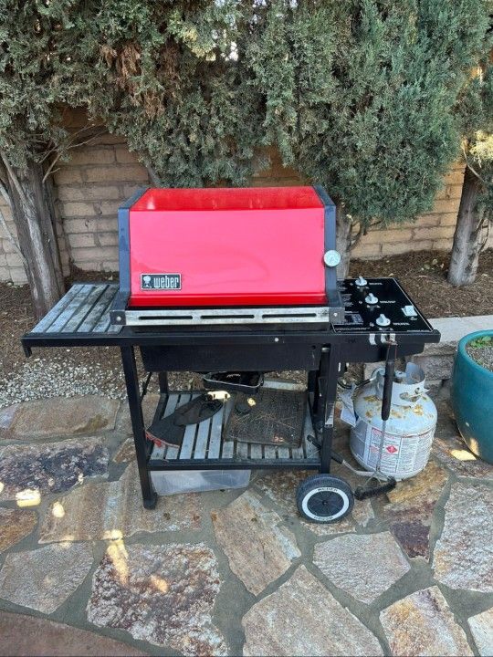 Weber Genesis BBQ Grill 1k