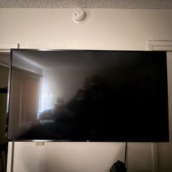 LG 55” Flat Screen TV – Excellent Condition