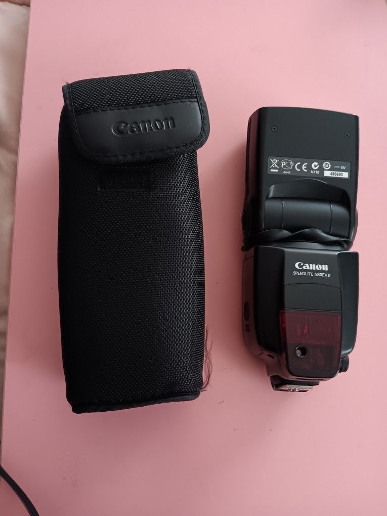Canon Speedlite 580ex II