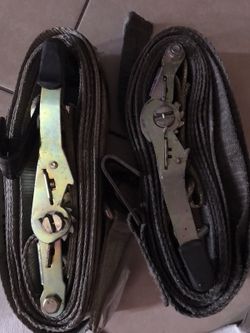 Trailer straps