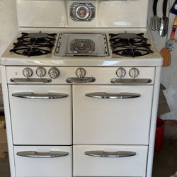 1950’s Refurbished Antique Stove
