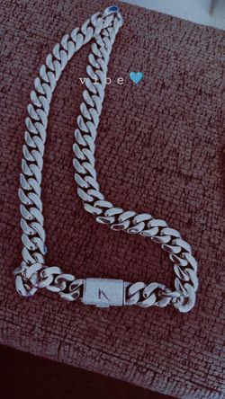 Stainless steel moissanite chain