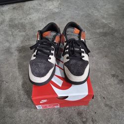 Nike Dunks Low Red Panda