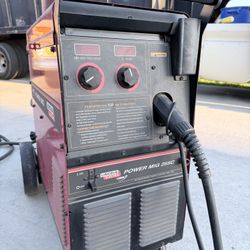 Lincoln Electric MiG Welder 