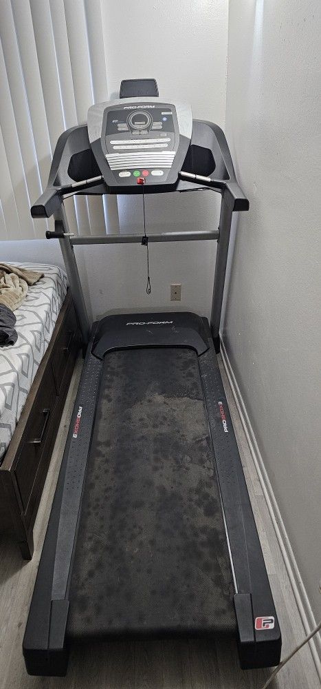 Pro-form Treadmill 