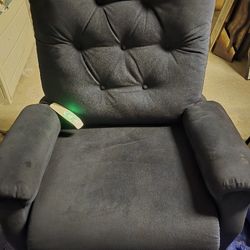 Powerlift Recliner 