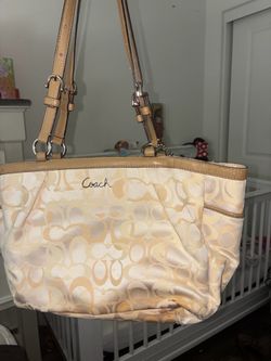 Vintage coach bag