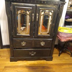 Like New Customize Dresser