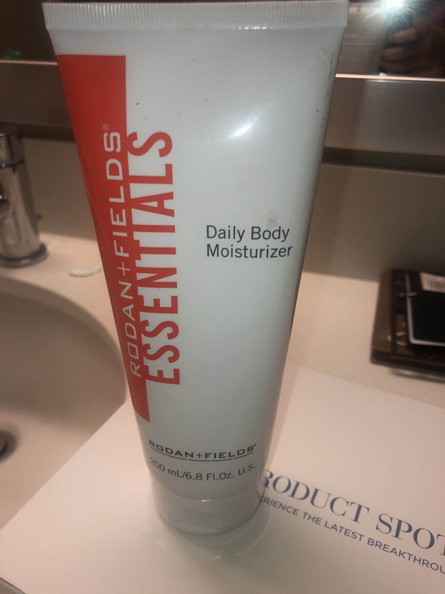 Daily body moisturizer rodan and fields