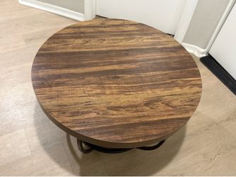 Round coffee table