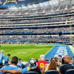 🔥Chargers VS Ravens 2 Club Tickets Sunday Night⚡️