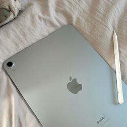 Ipad Air m2 128Gb Blue Brand New Condition 