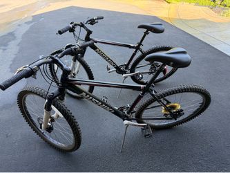 2- Nishiki Colorado mountain bikes 18”
