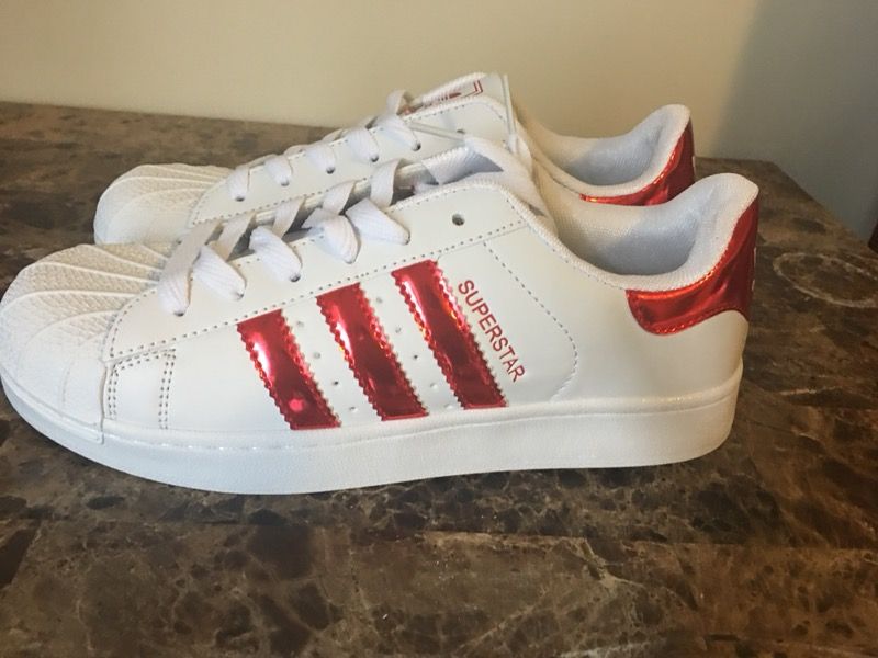 Adidas Superstar