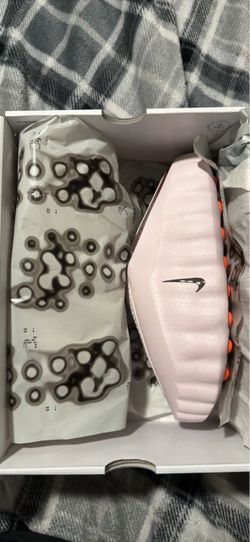Women’s Nike Mind