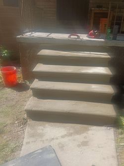 Steps and Bricks 💪