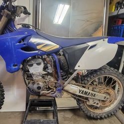 Yamaha YZ250