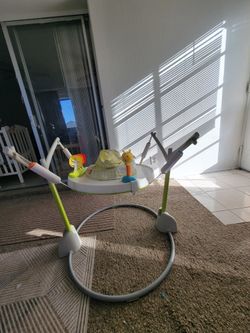 Skip Hop Activity Center Used Saltador Centro De Acticidad Para Bebe