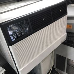24,000 Window Air Conditioning $400