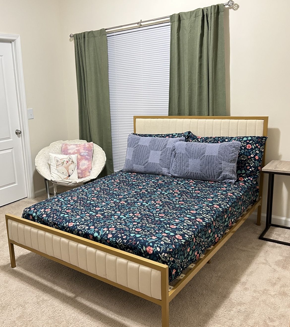 Full size Bedframe And mattress