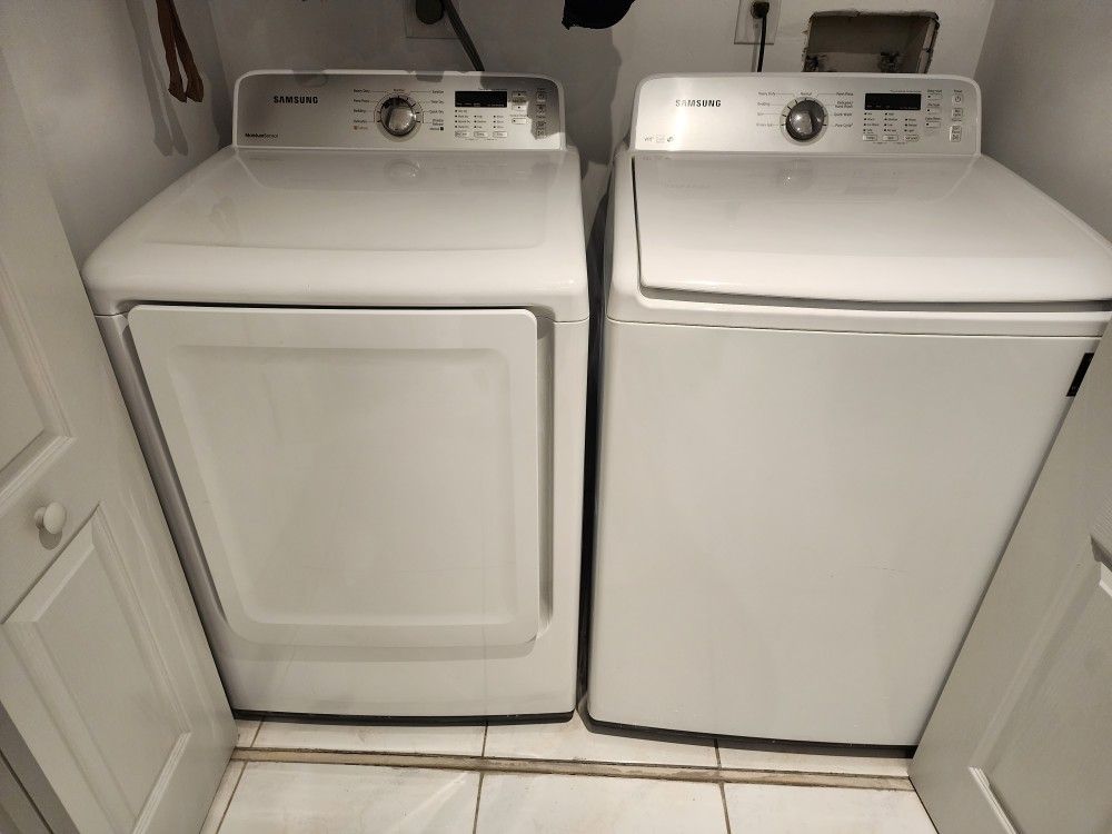 SAMSUNG WASHER AND DRYER