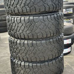 35x12.50r17 