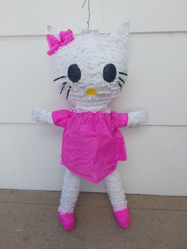 Hello Kitty Piñata For Birthday Parties
