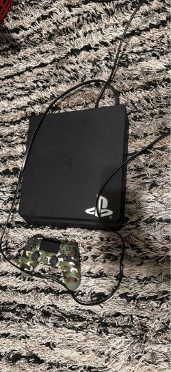 Ps4 with controller