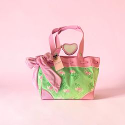 NWT Juicy Couture Juicy Retro Cherry Viral Daydreamer Tote Bag Retro Green Multi