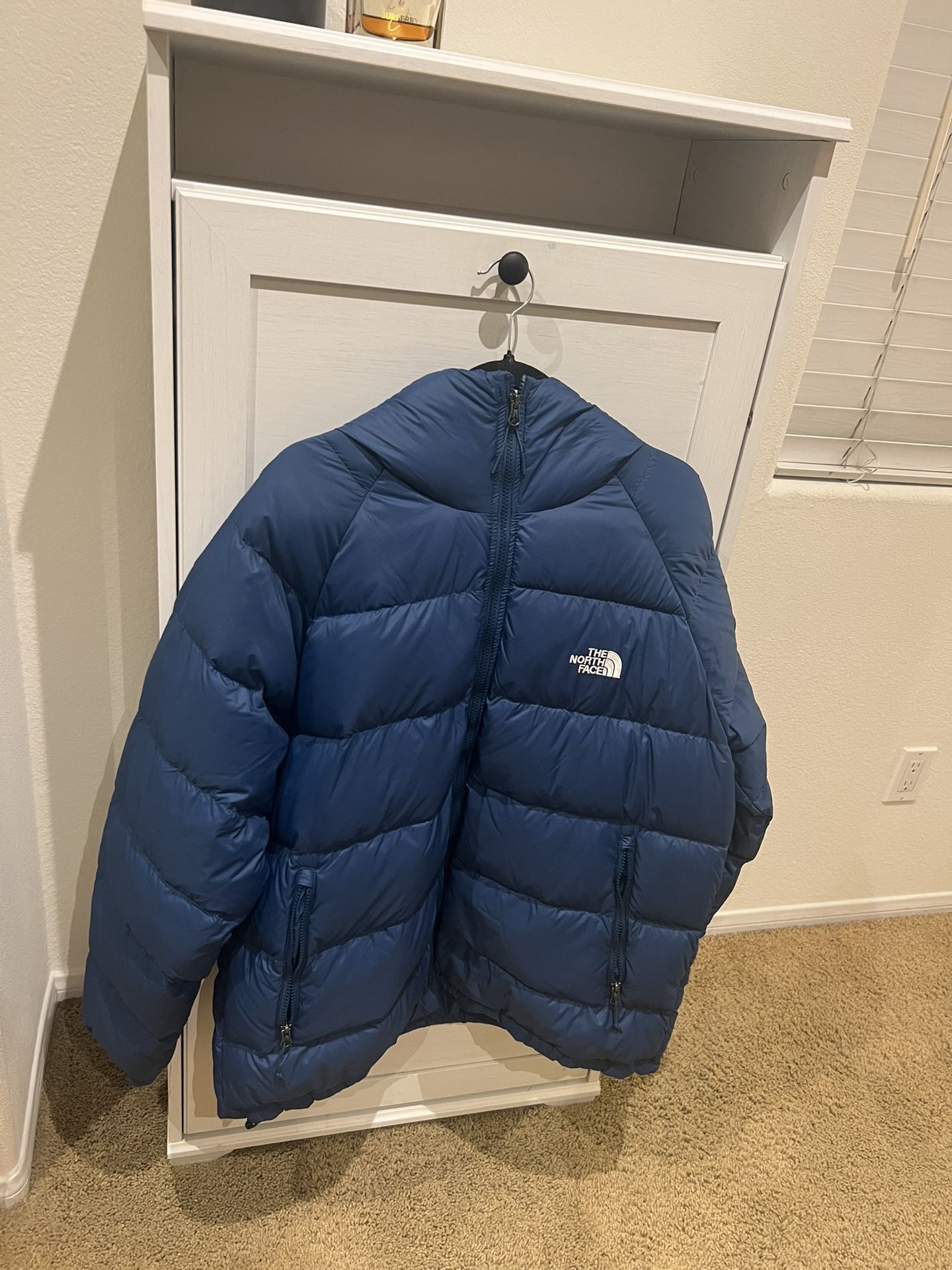 Men’s XL North Face Down Jacket