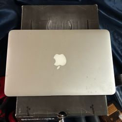 MacBook