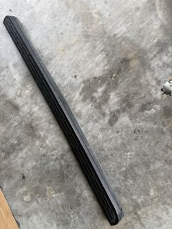 07-13 Chevy Silverado Tailgate Trim Plastic